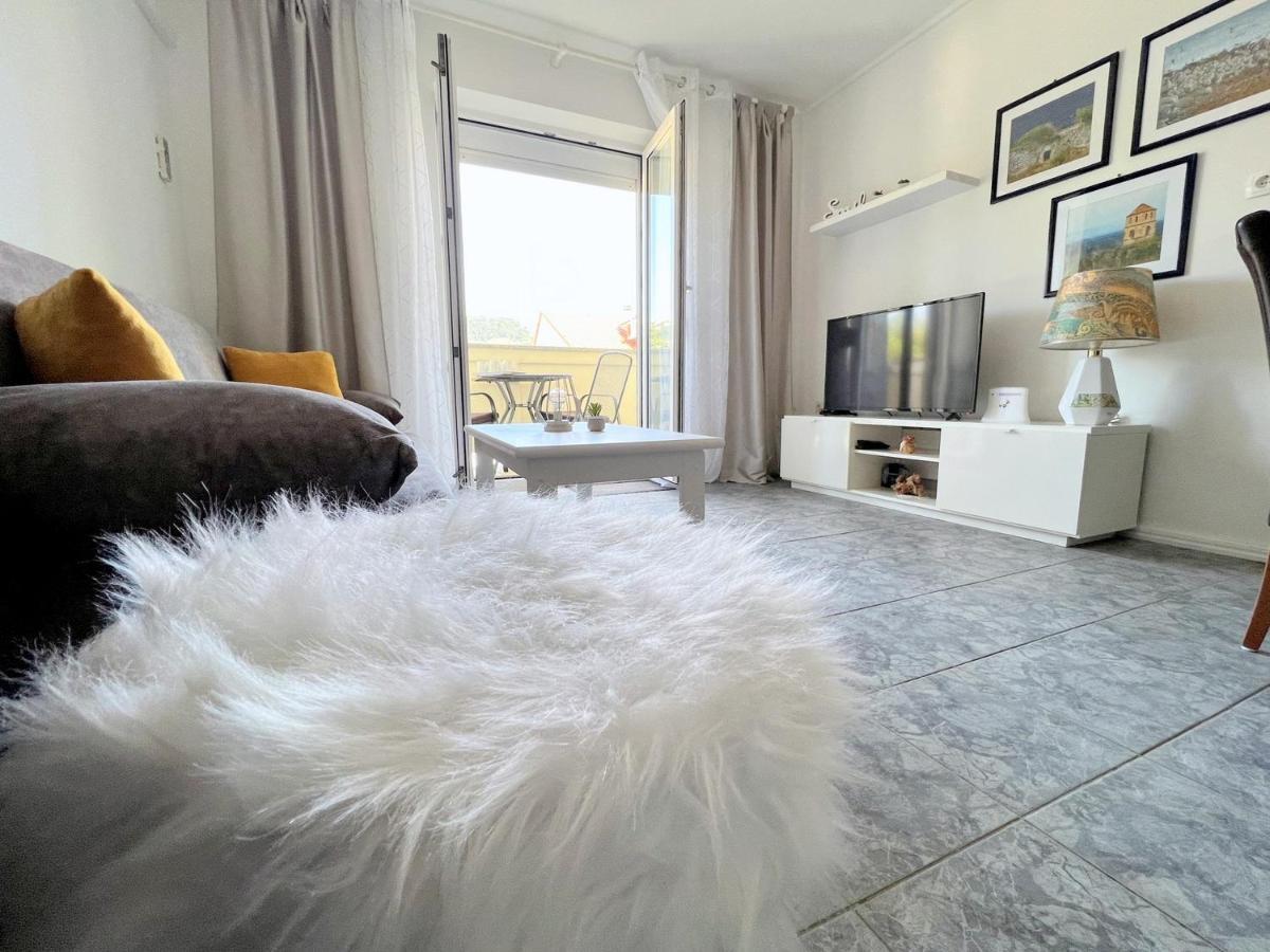 Rab City Apartment Greeny Раб Экстерьер фото